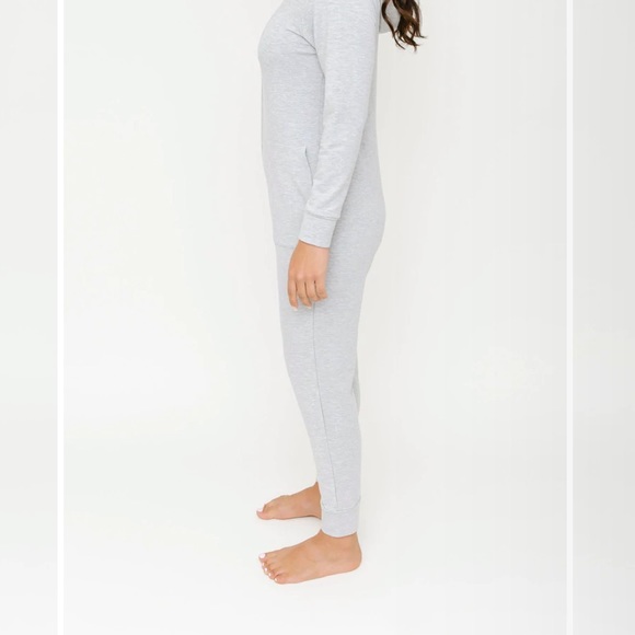 Smash + Tess Jilly Jogger Romper in Red, Size Medium - Picture 6 of 7